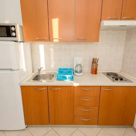 Apartment By The Sea Barbat, Rab - 22757 *