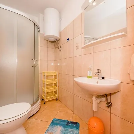 Apartment By The Sea Barbat, Rab - 22757 *